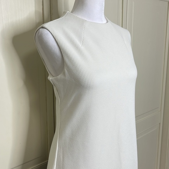 METAPHOR Women's White and Black Color Block Sleeveless Shift Dress Size 6 - Picture 4 of 8